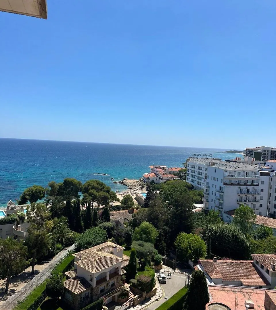 Apartment Beachfront Rooftop Haven Studio In Playa De Aro Platja d'Aro