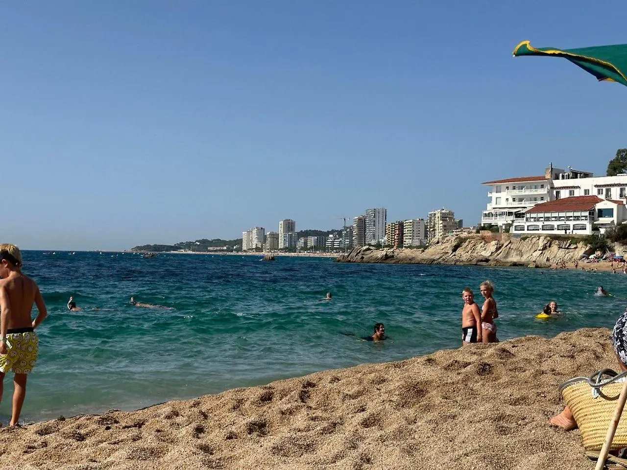 Beachfront Rooftop Haven Studio In Playa De Aro Platja d'Aro